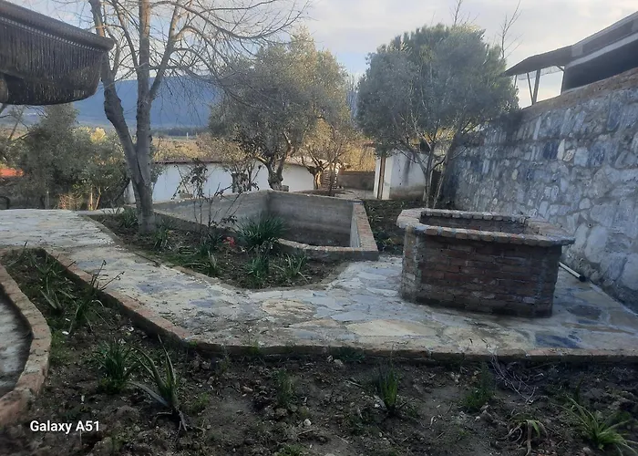 Ali Dede Κάμπινγκ *